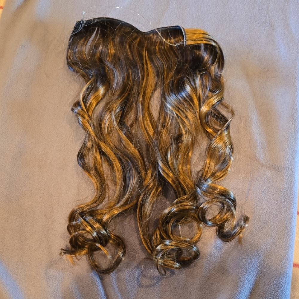 Halo Luxurious Brown Curly Hair Extension